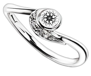 婚約指輪　ダイアモンド